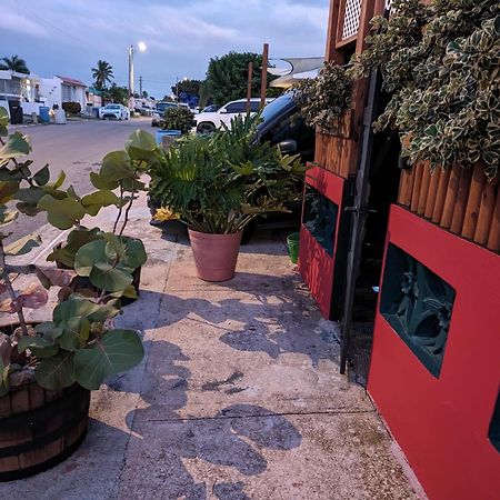 Moon'S Place Toa Baja 外观 照片